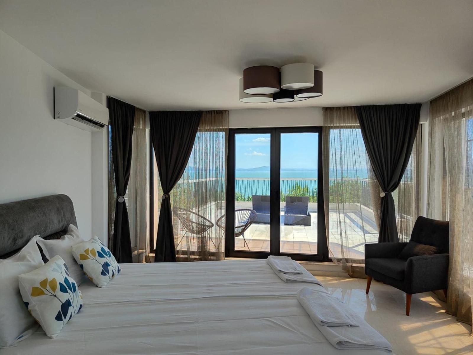 Marina Sarafovo Hotell Burgas Exteriör bild